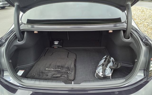 Certified 2025 Hyundai Sonata SEL image 12