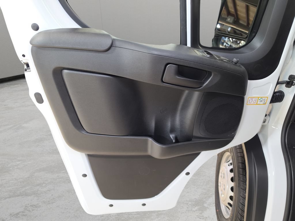 New 2026 RAM ProMaster 3500 w/ Convenience Group FWD image 13