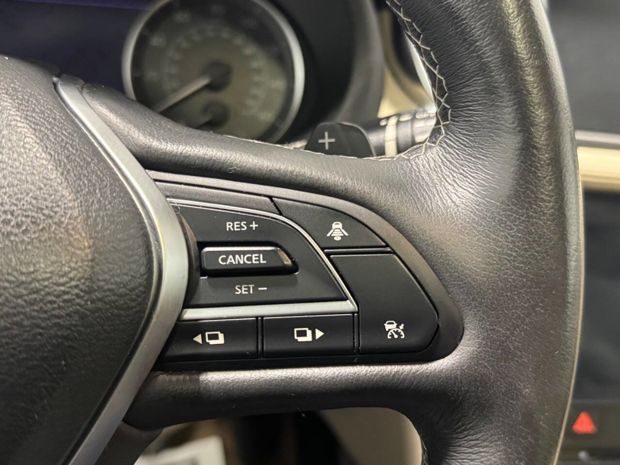 Used 2019 INFINITI QX50 Essential w/ Premium Heat Package image 29