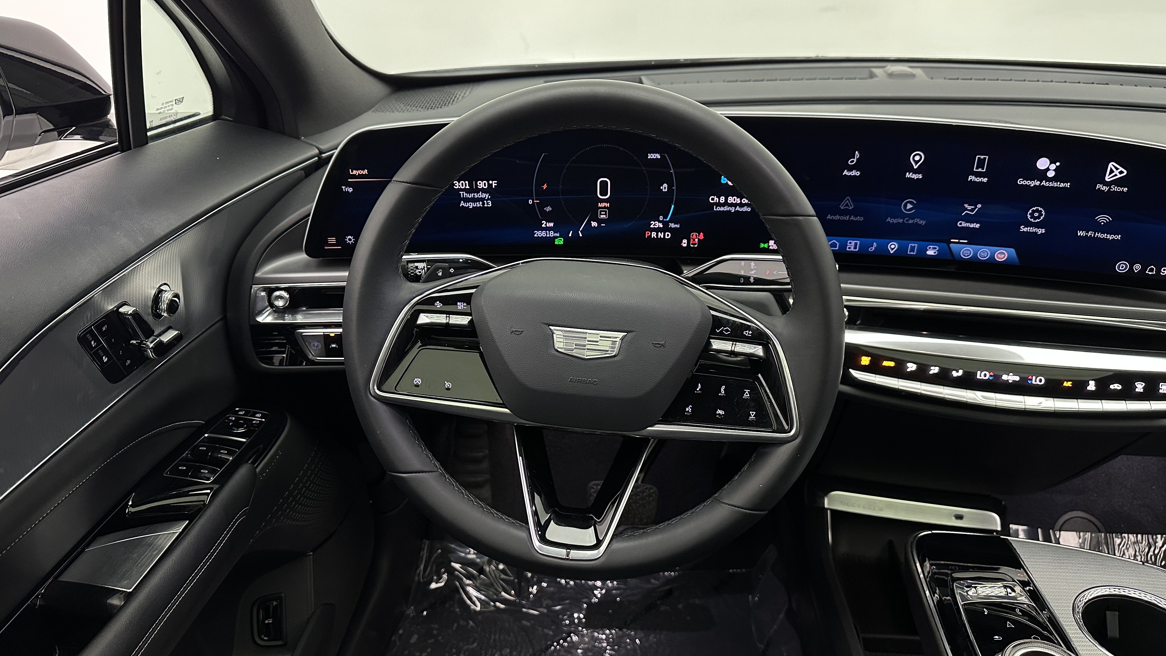 Used 2024 Cadillac Lyriq Tech RWD image 29