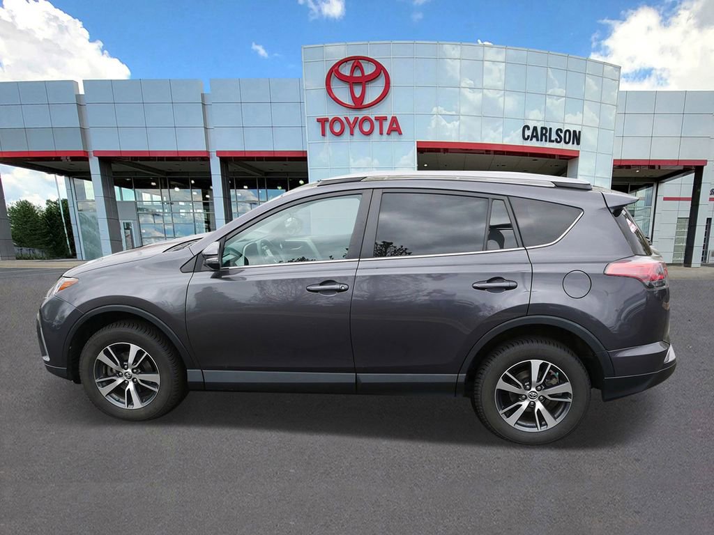Used 2017 Toyota RAV4 XLE w/ Plus Special Value Package AWD/4WD image 7