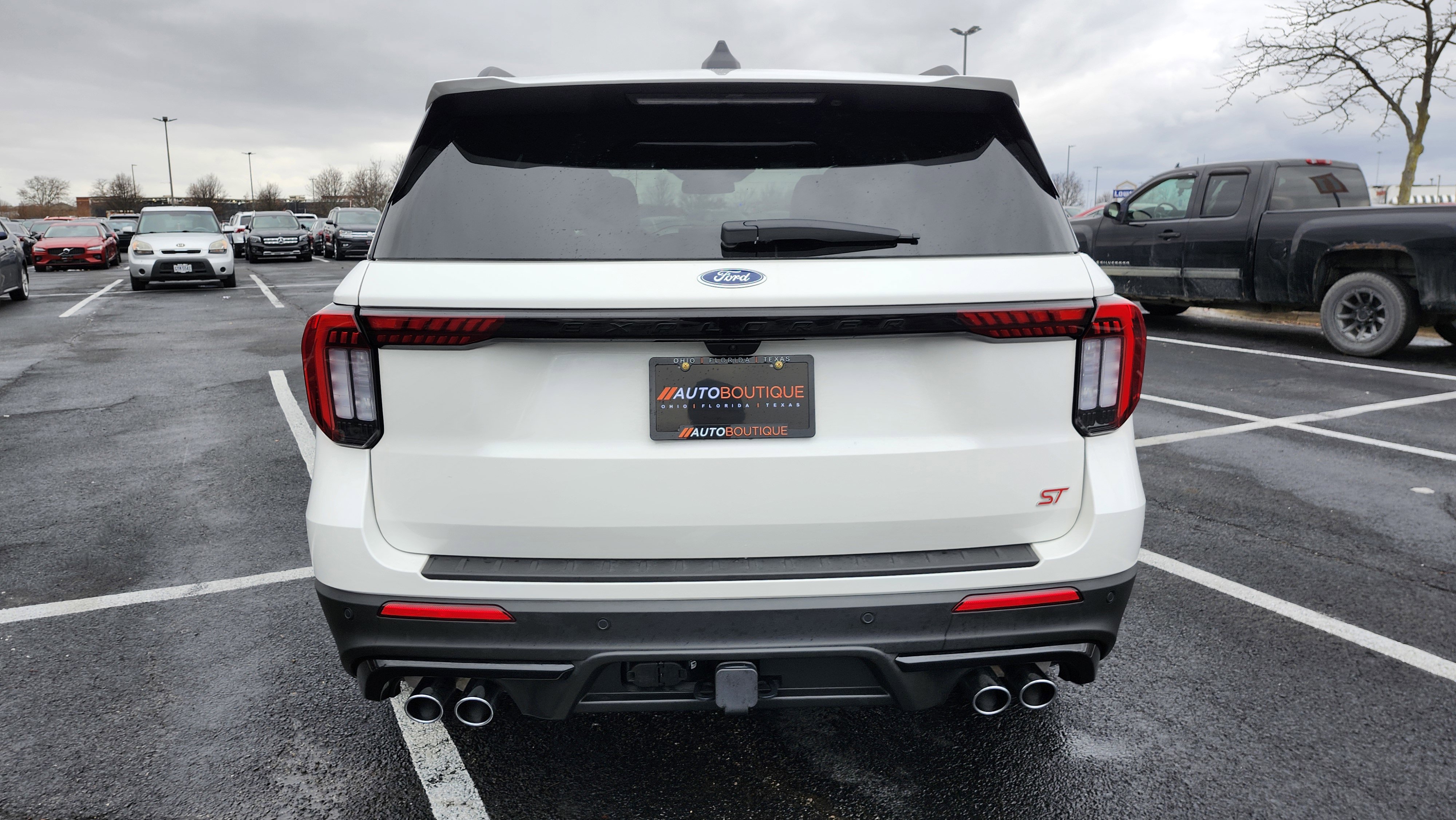 Used 2025 Ford Explorer ST w/ Sun And Sound Package image 19