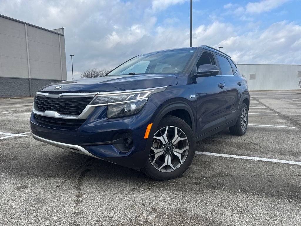 Used 2021 Kia Seltos EX image 1