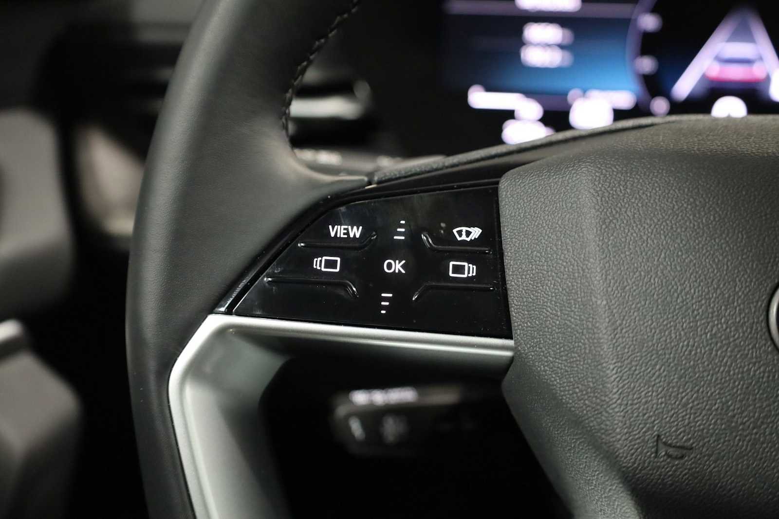 Certified 2025 Audi Q5 Premium Plus w/ Premium Plus image 24