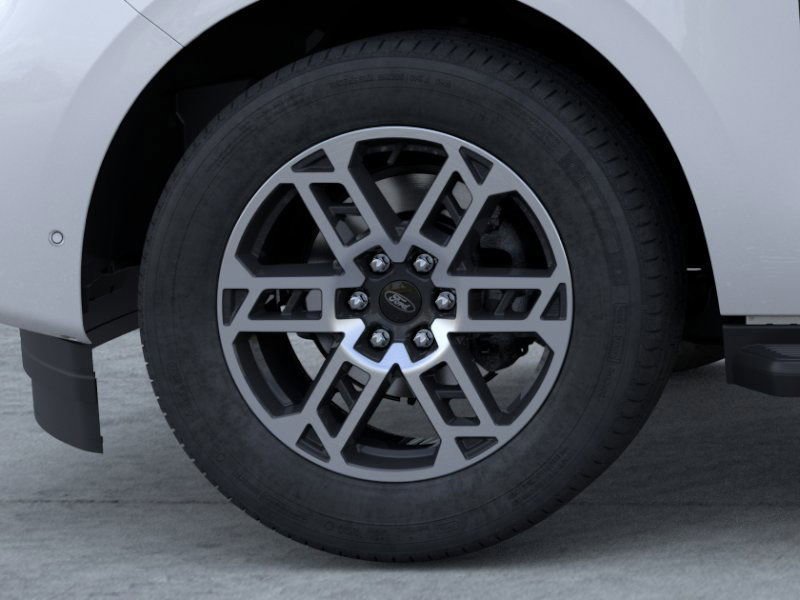 New 2025 Ford Expedition Active image 19