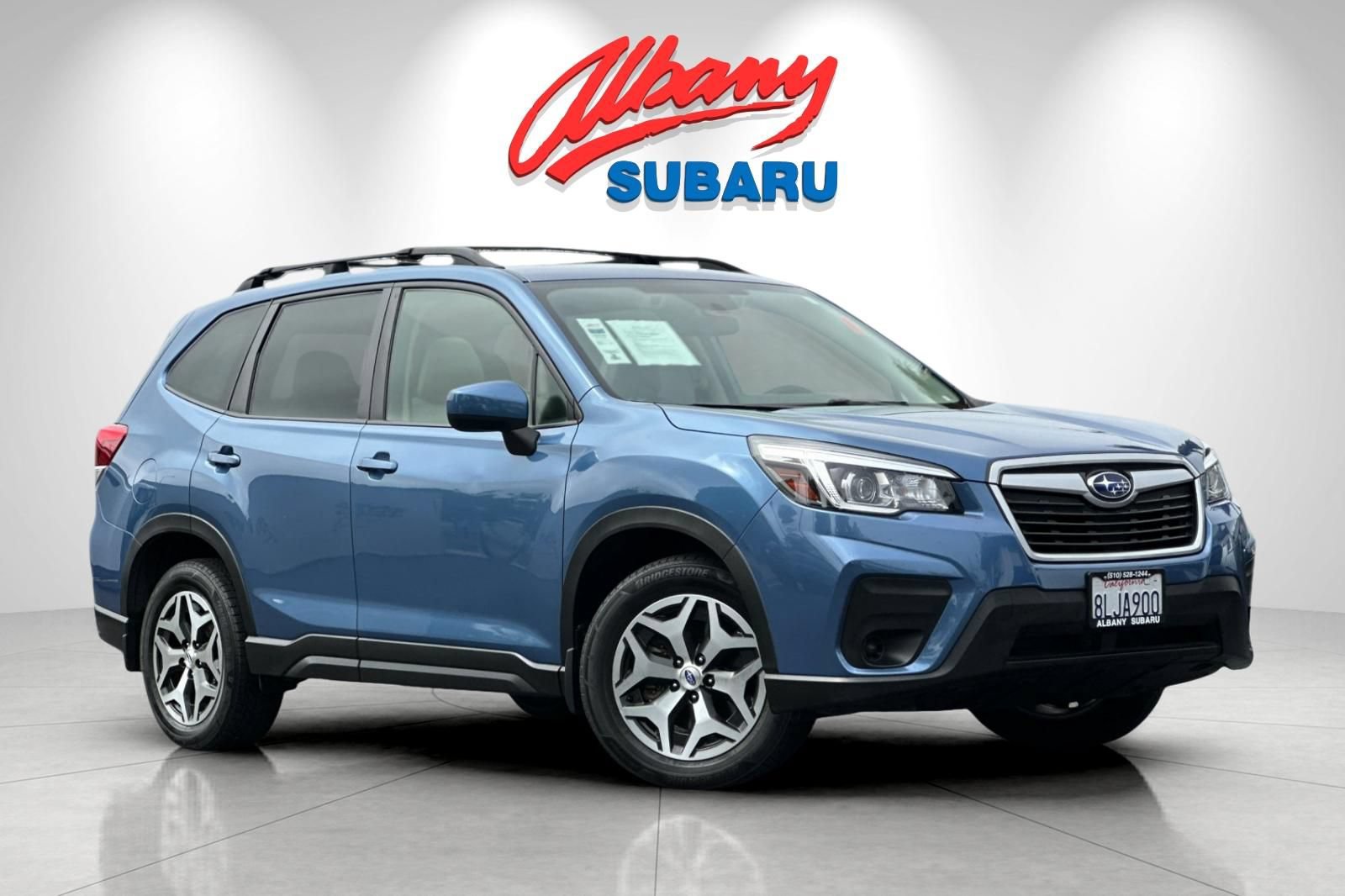 Used 2019 Subaru Forester Premium AWD/4WD image 2