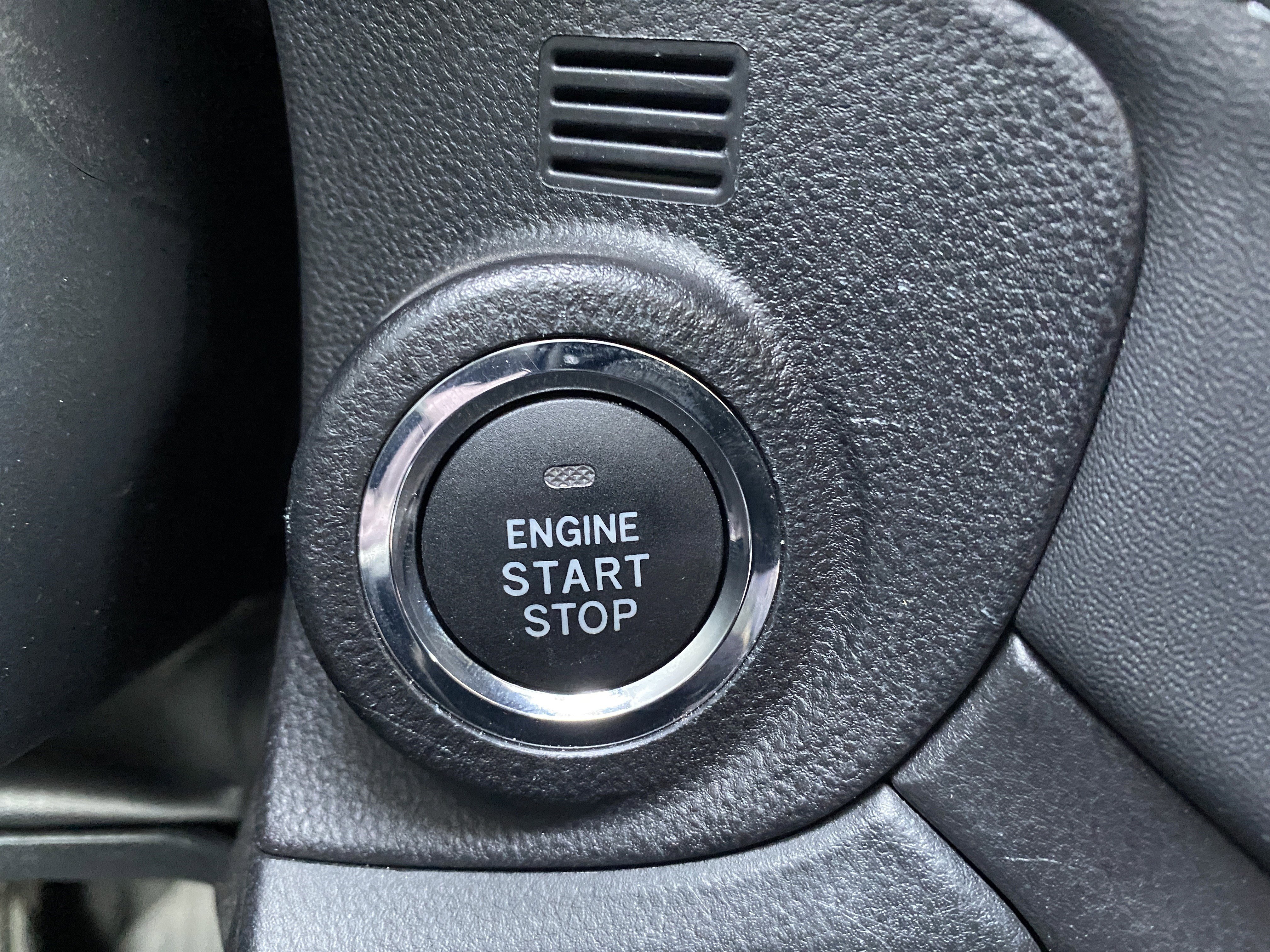 Used 2023 Subaru Outback Limited XT image 32