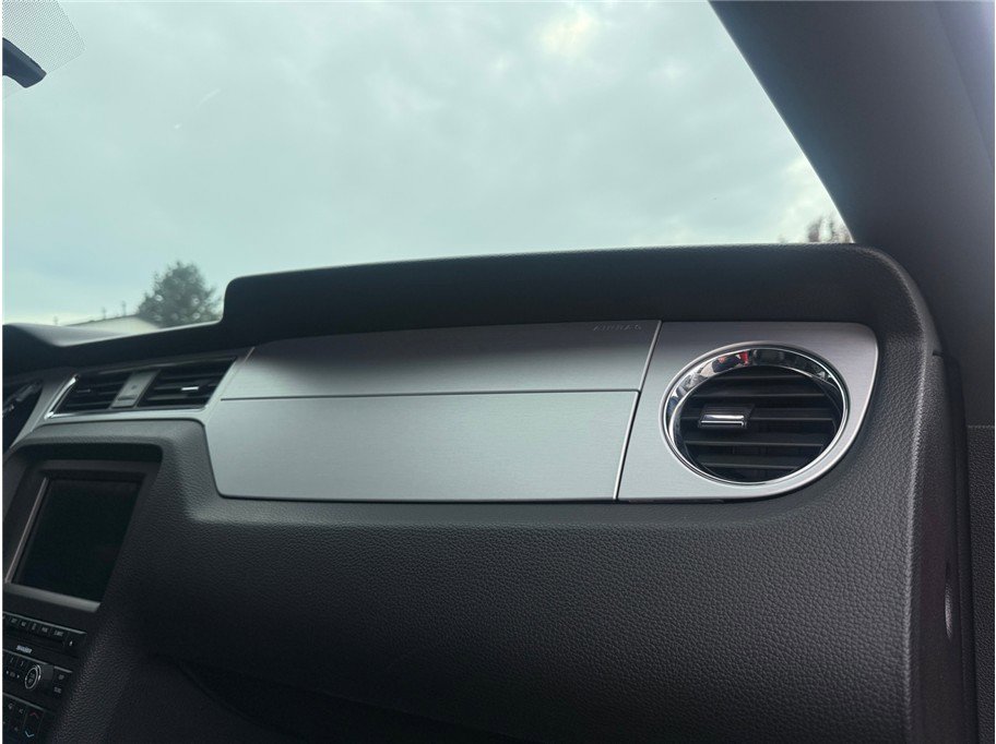 Used 2013 Ford Mustang GT RWD image 37