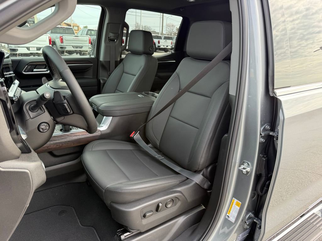 New 2026 GMC Sierra 1500 SLT w/ SLT Premium Plus Package image 14