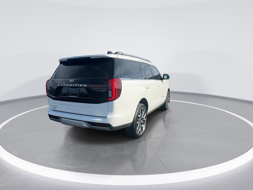 New 2026 Ford Expedition Platinum image 7