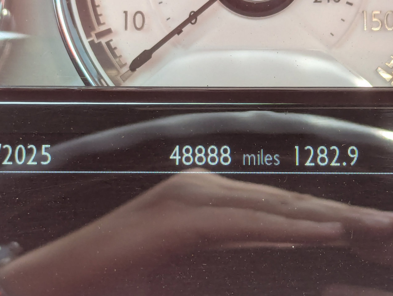 Used 2018 Rolls-Royce Dawn image 20