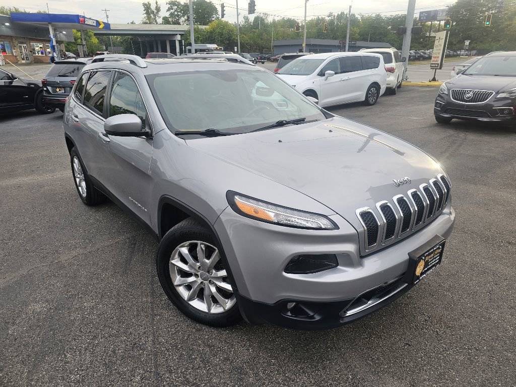 Used 2016 Jeep Cherokee Limited image 4
