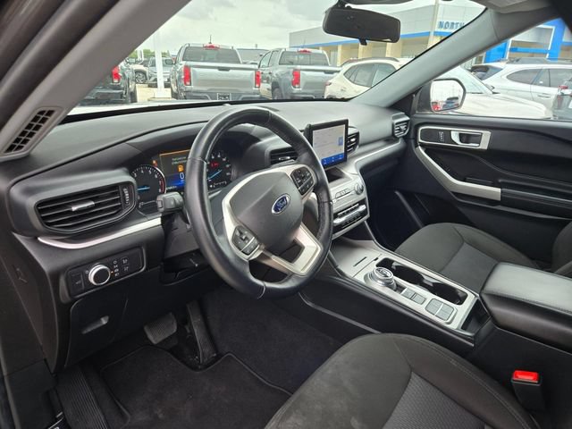 Used 2022 Ford Explorer XLT RWD image 11
