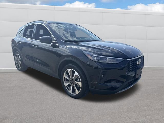 Used 2025 Ford Escape Platinum AWD/4WD image 13