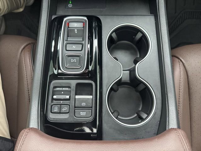 Used 2025 Honda Pilot Elite image 26