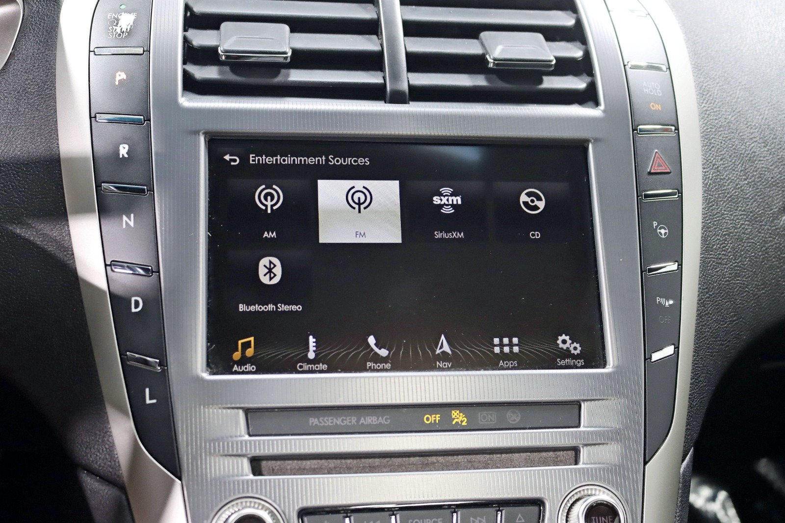 Used 2019 Lincoln MKZ Reserve FWD image 21