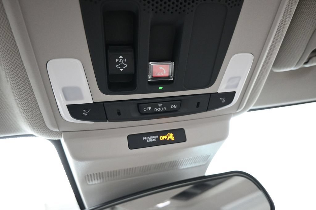 Used 2025 Honda Accord SE image 31