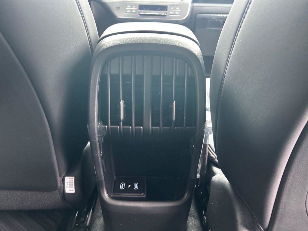 New 2026 Hyundai Kona Limited AWD/4WD image 29