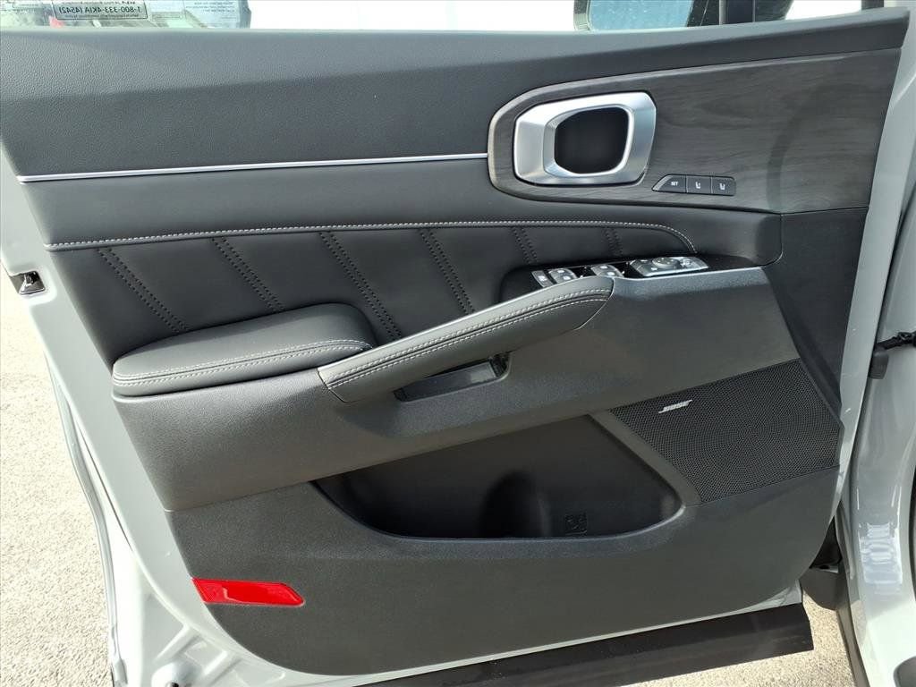 New 2026 Kia Sorento SX Prestige image 11