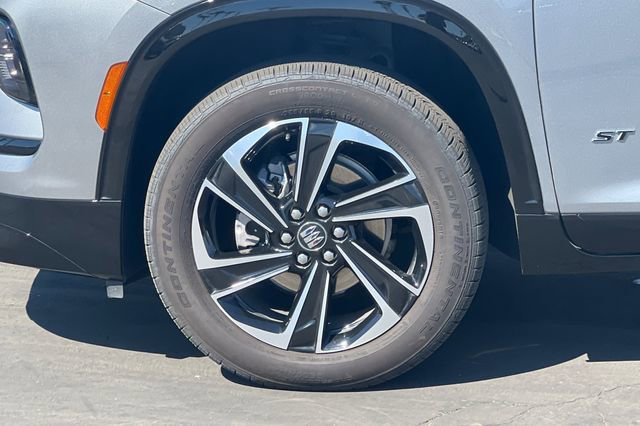 Used 2025 Buick Enclave Sport Touring image 37