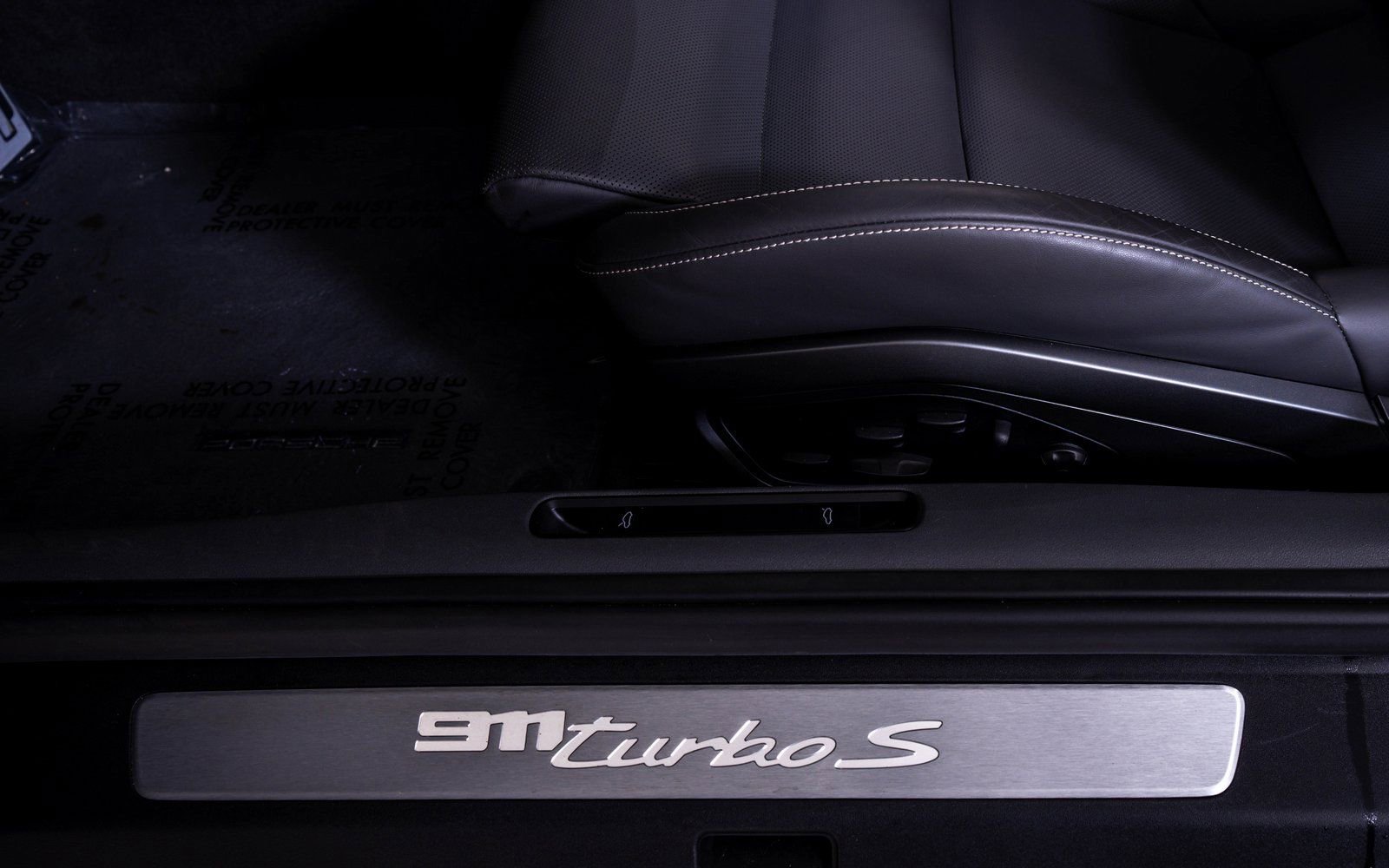 Used 2024 Porsche 911 Turbo S w/ Exterior Package Painted image 17