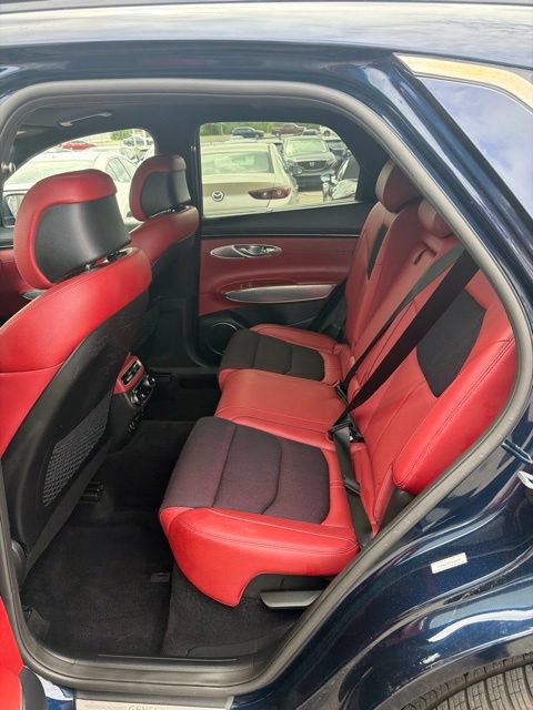 Used 2023 Genesis GV70 2.5T w/ Sport Prestige Package AWD/4WD image 41