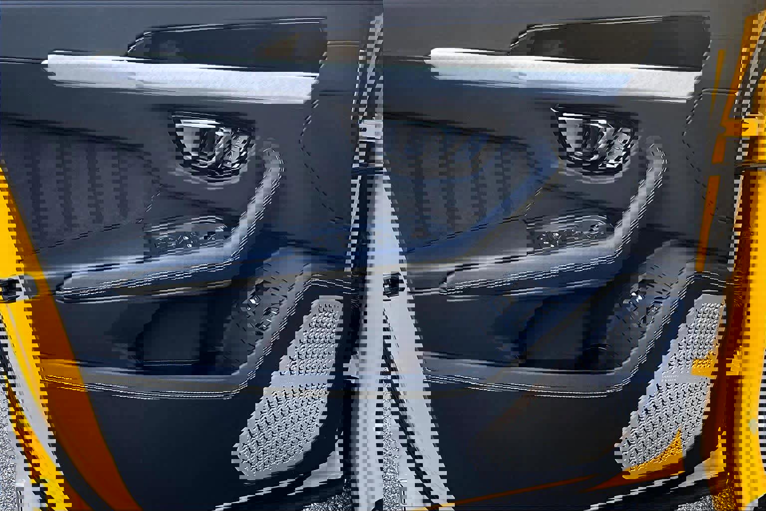 Used 2022 Lamborghini Urus image 21