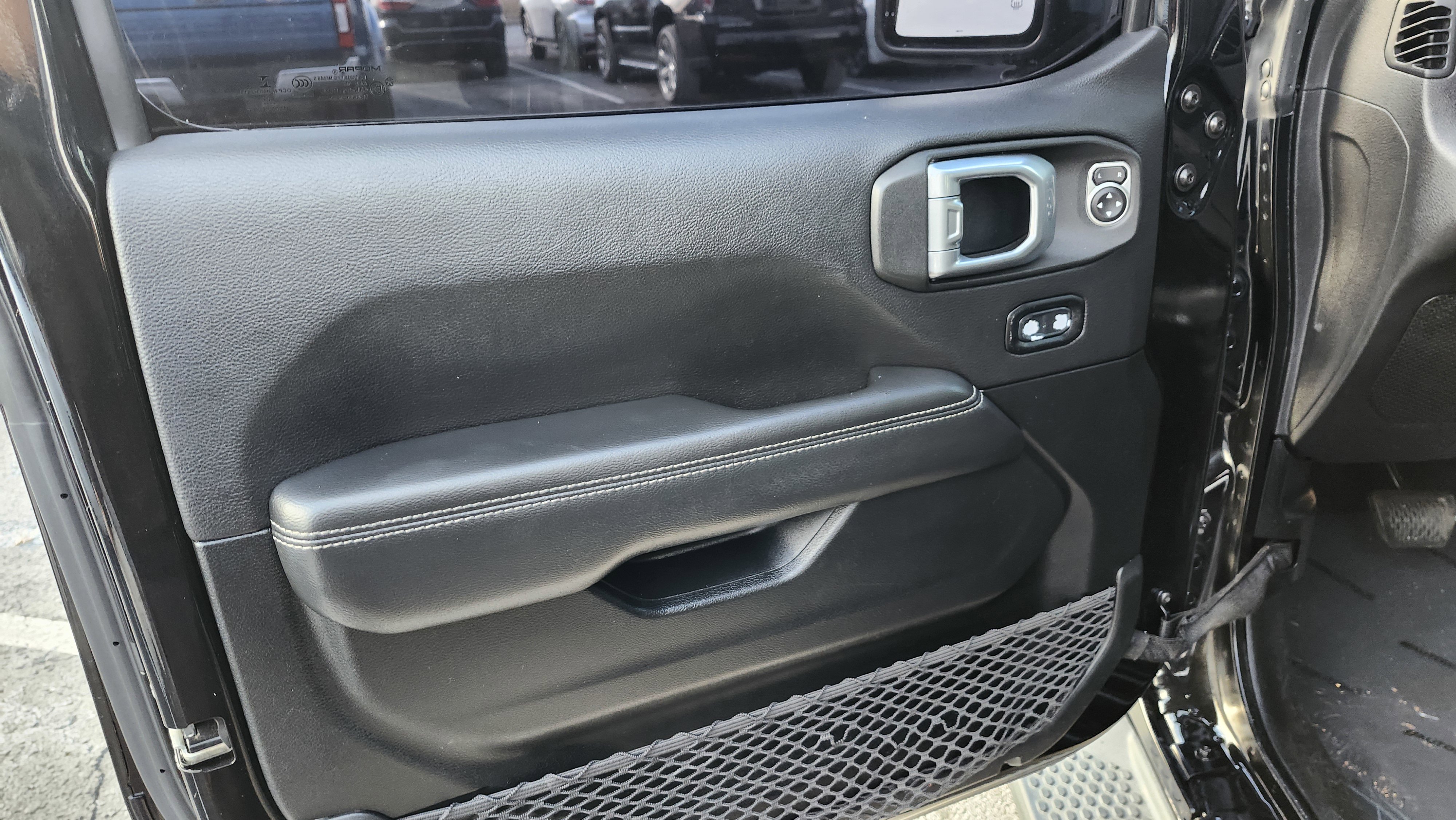 Used 2020 Jeep Wrangler Unlimited Sahara w/ Safety Group image 24