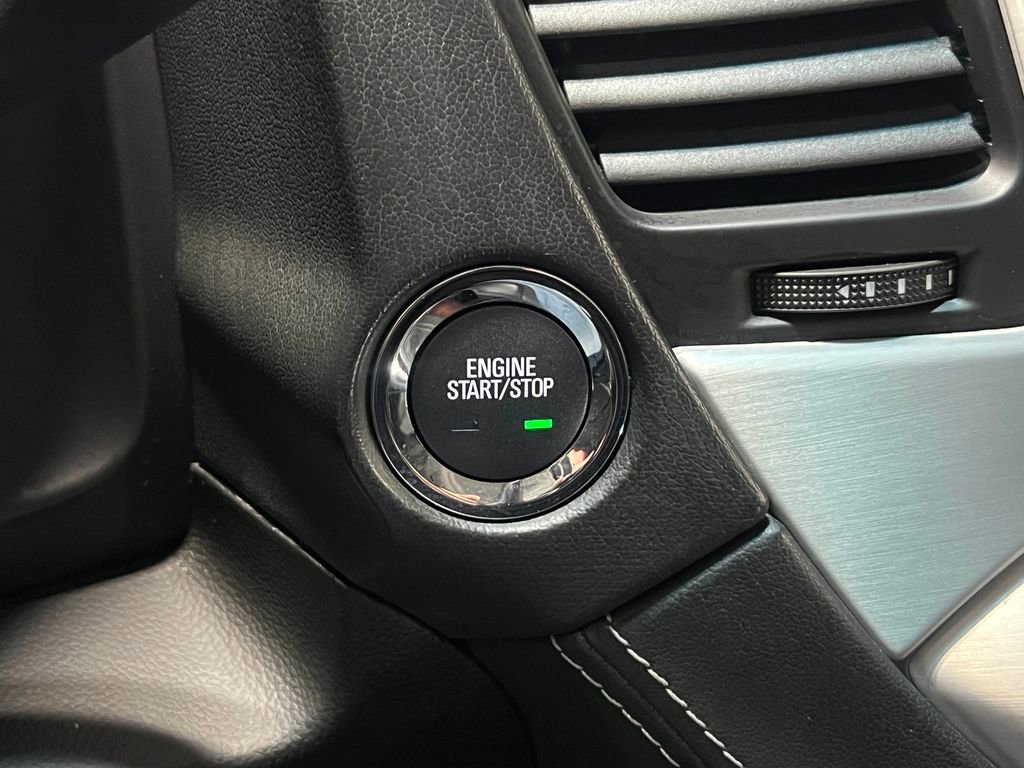 Used 2018 GMC Yukon SLT w/ Premium Edition image 25