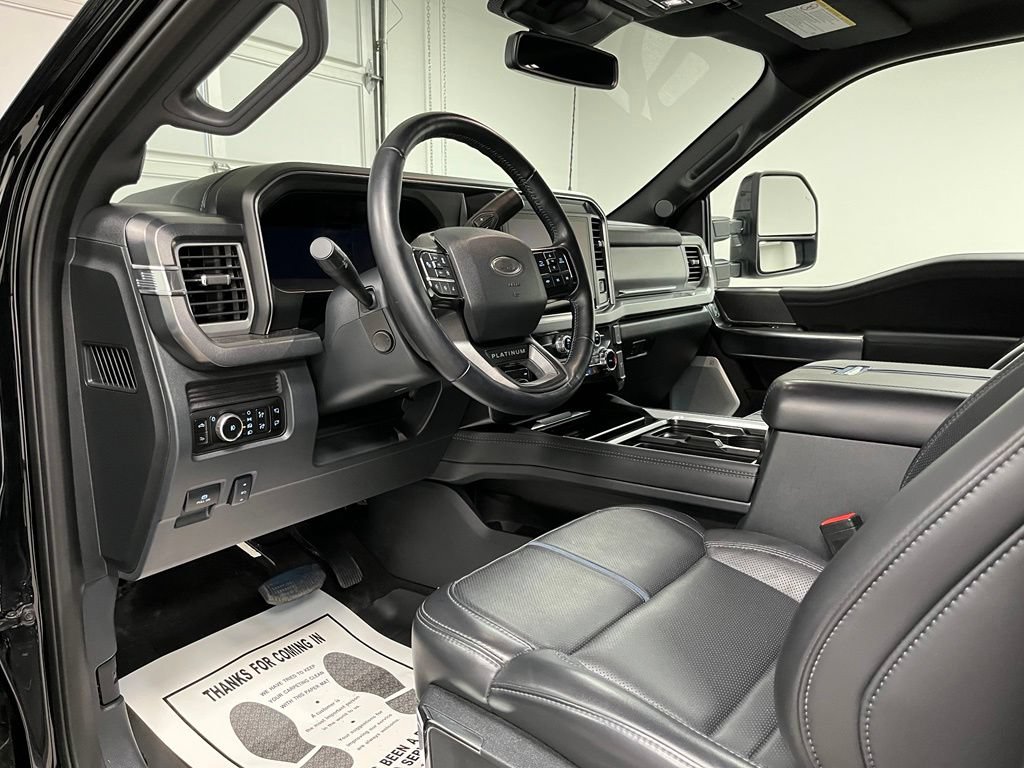 Used 2025 Ford F450 Platinum w/ FX4 Off-Road Package AWD/4WD image 20