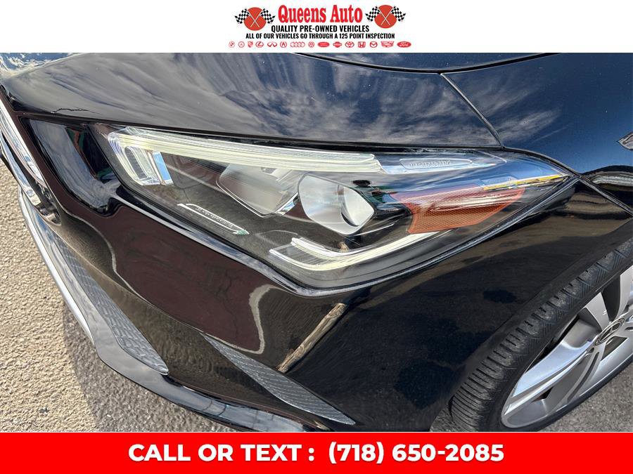 Used 2021 Mercedes-Benz CLA 250 w/ Premium Package image 33