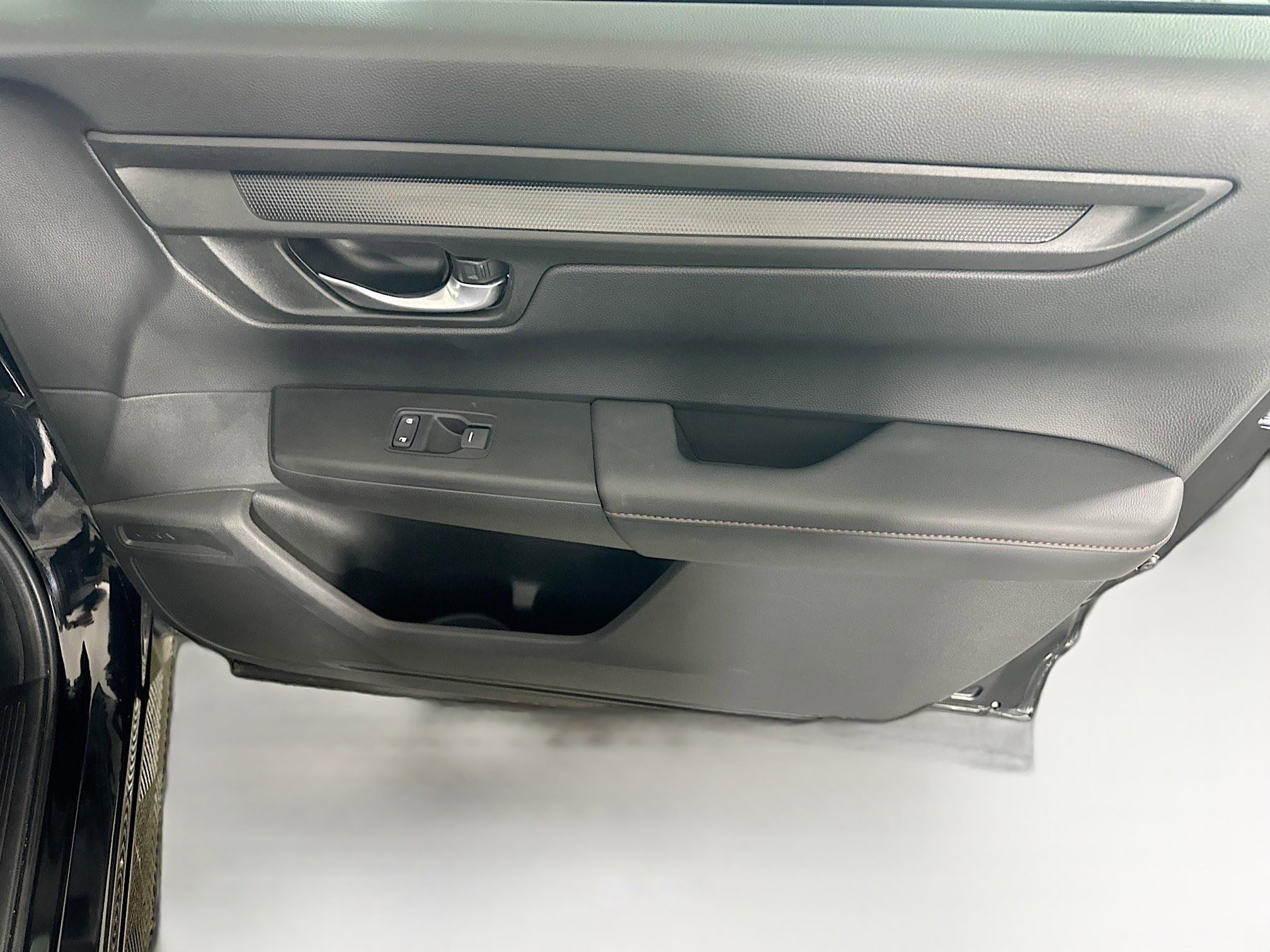 Used 2024 Honda CR-V Sport image 30