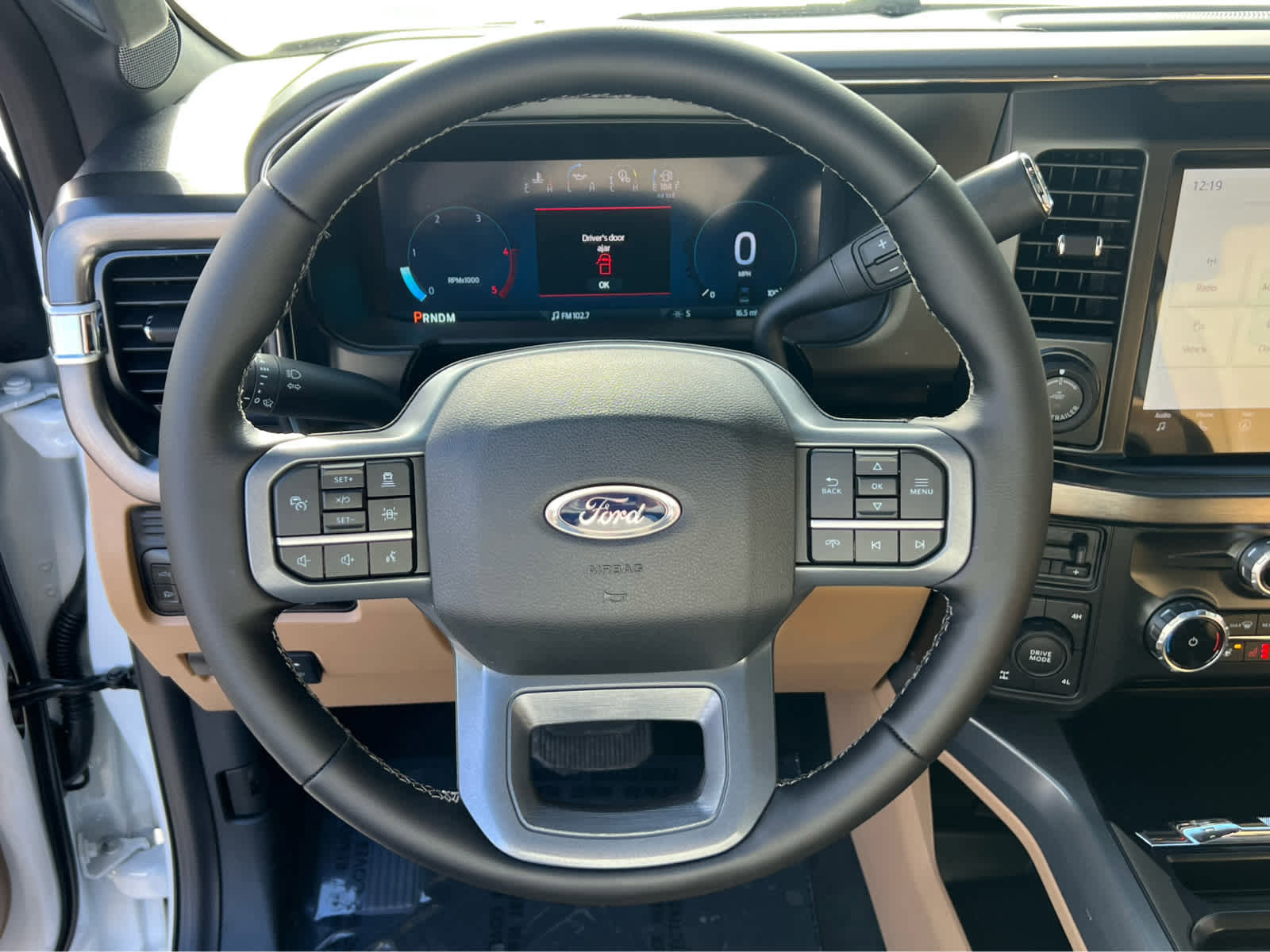 New 2026 Ford F250 Lariat w/ Lariat Premium Package AWD/4WD image 32