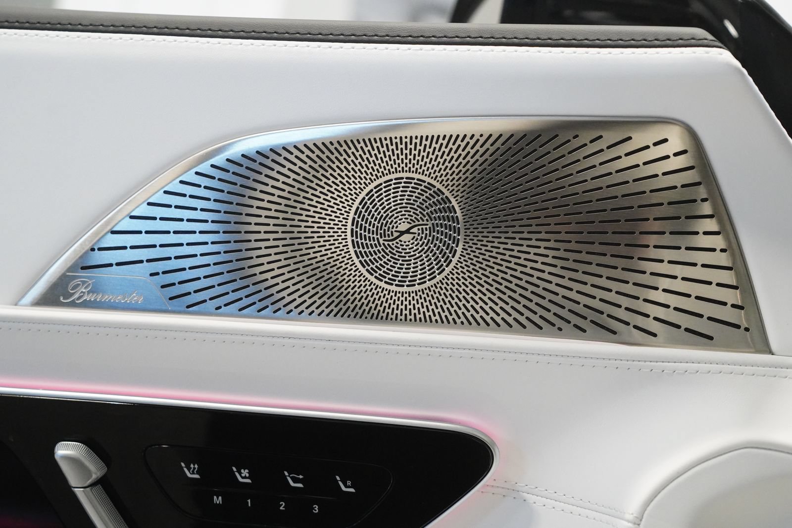 New 2026 Mercedes-Benz Maybach SL 680 image 35
