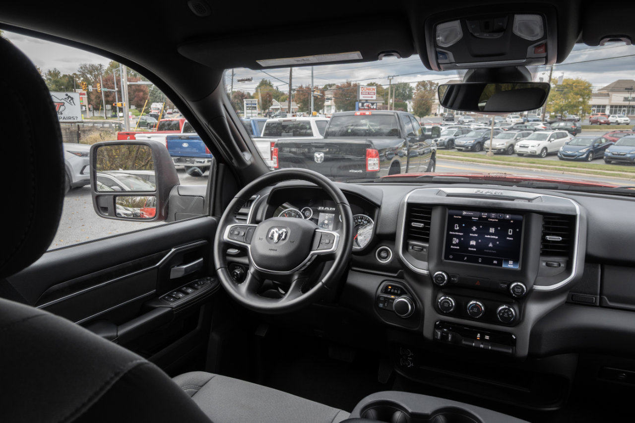 Used 2024 RAM 2500 Big Horn w/ Bed Utility Group image 30