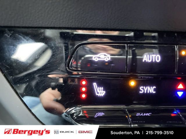 Certified 2023 Buick Envision Preferred w/ Sport Touring Package image 38