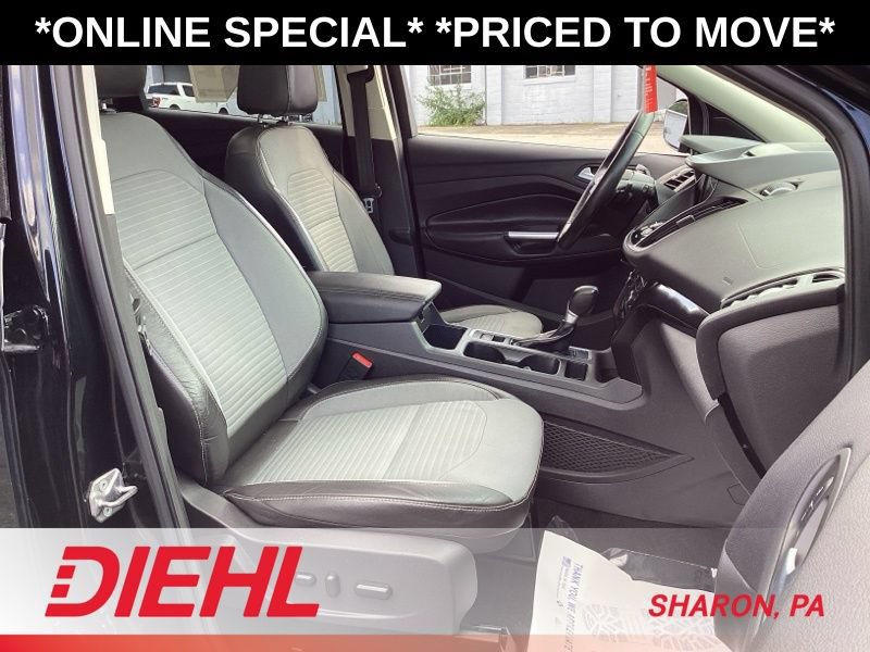Used 2017 Ford Escape Titanium AWD/4WD image 11