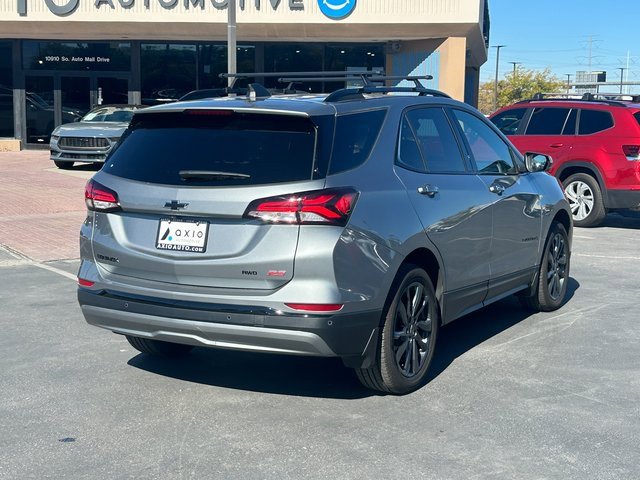 Used 2024 Chevrolet Equinox RS w/ RS Leather Package image 3