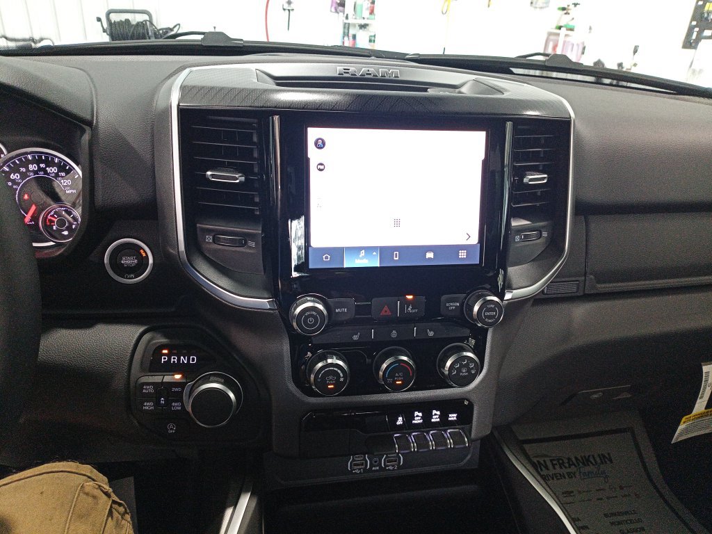 New 2026 RAM 1500 Big Horn AWD/4WD image 17