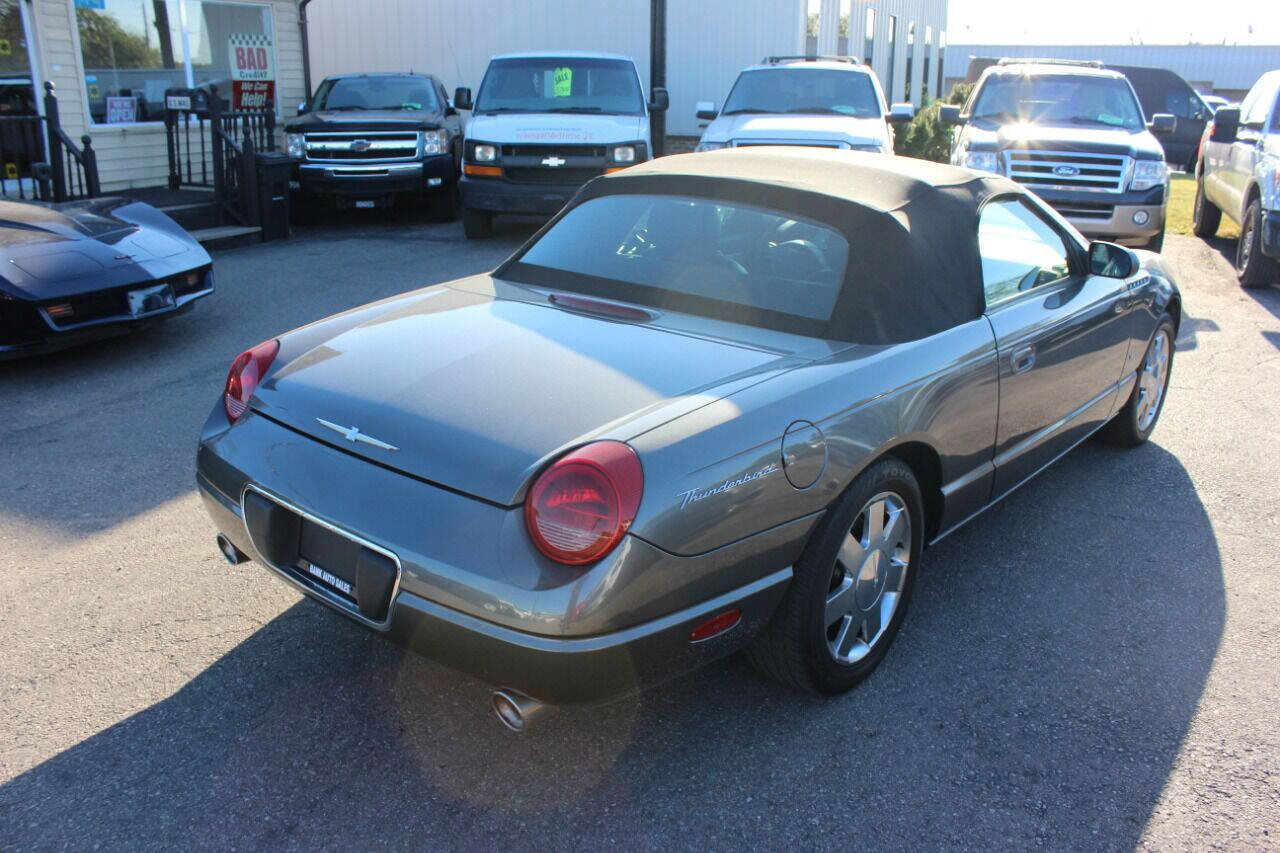 Used 2003 Ford Thunderbird image 3