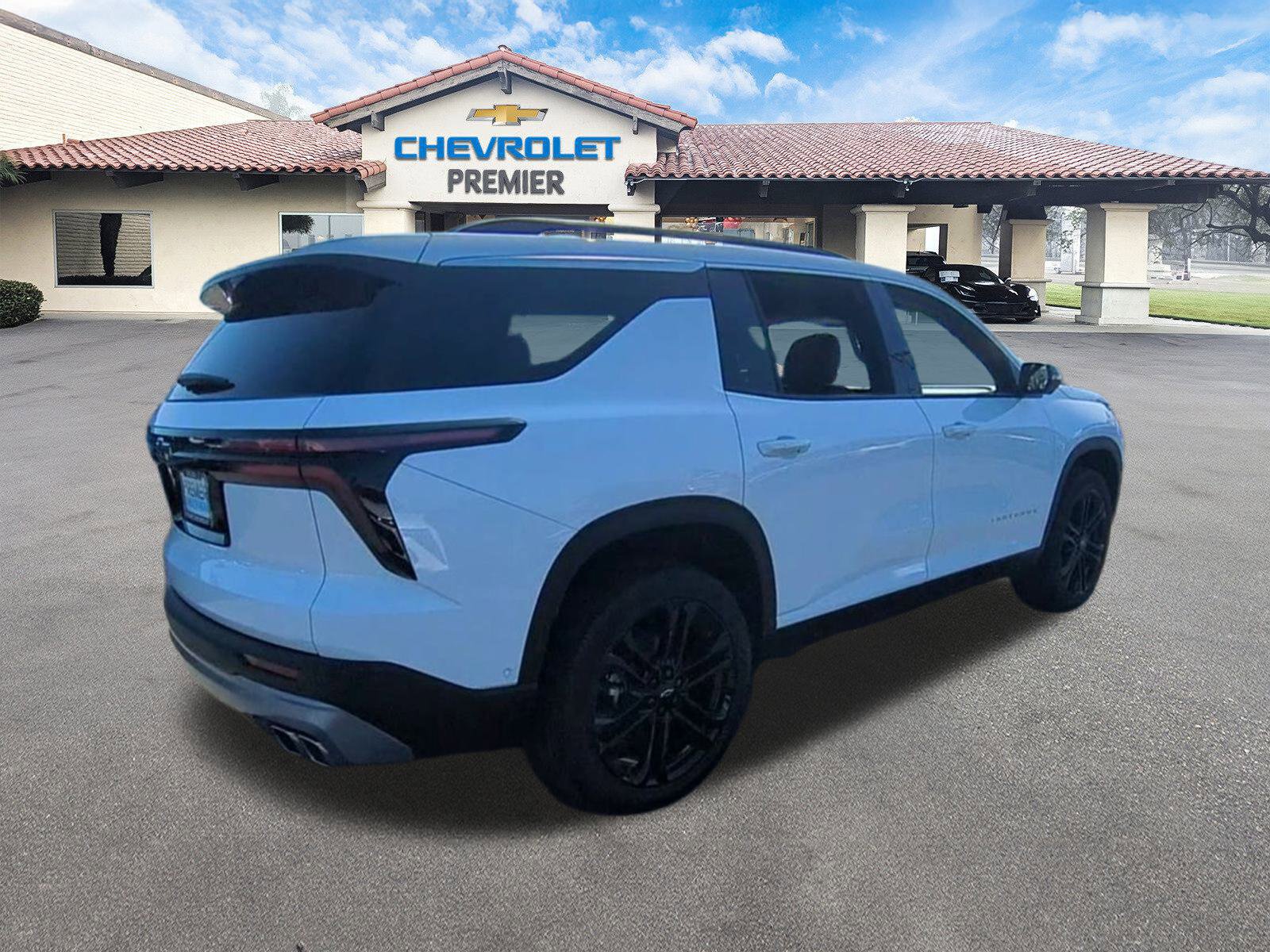 New 2025 Chevrolet Traverse LT w/ Enhanced Driving Package image 8