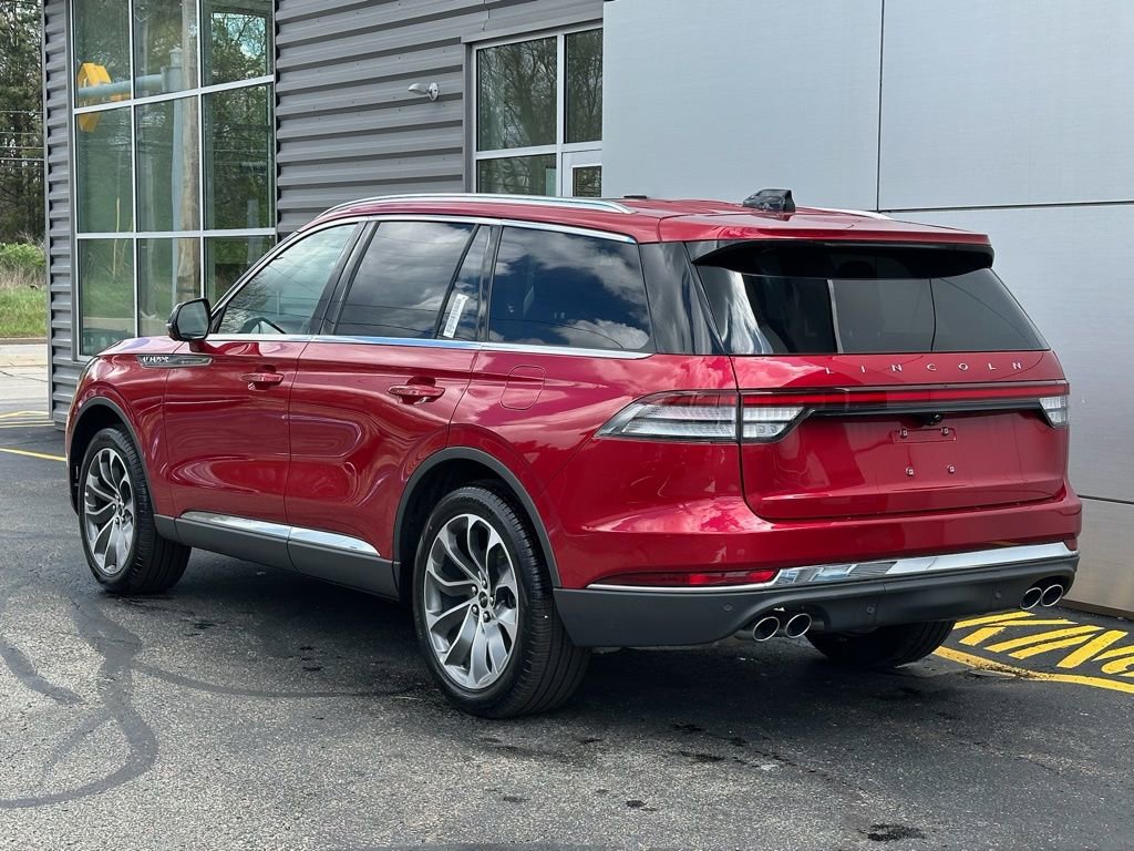New 2026 Lincoln Aviator AWD image 31