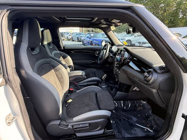 Used 2024 MINI Cooper John Cooper Works w/ Signature Upholstery Package FWD image 27