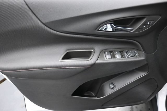 Certified 2024 Chevrolet Equinox RS FWD image 13
