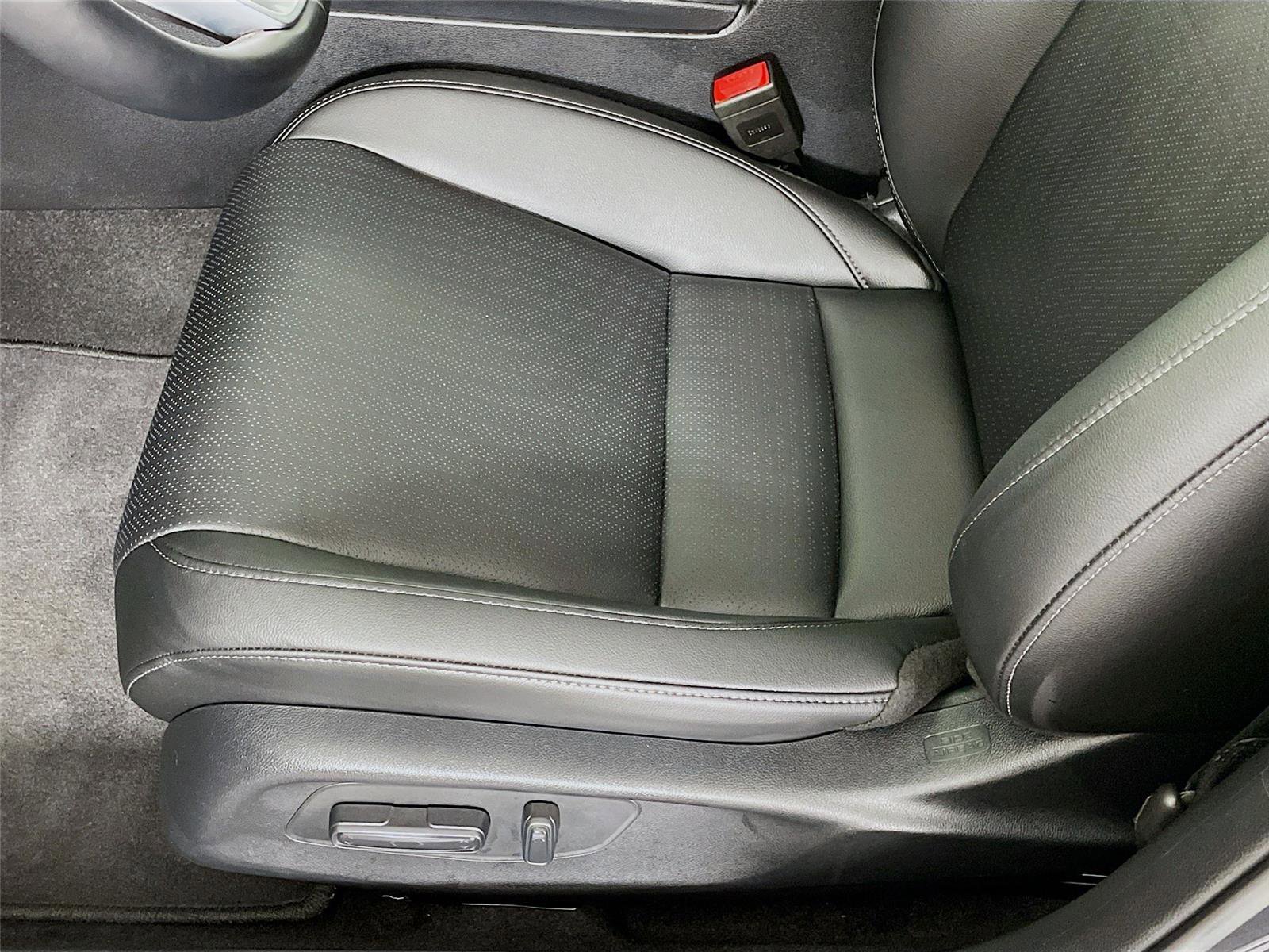 Used 2025 Honda Civic Sport Touring image 25