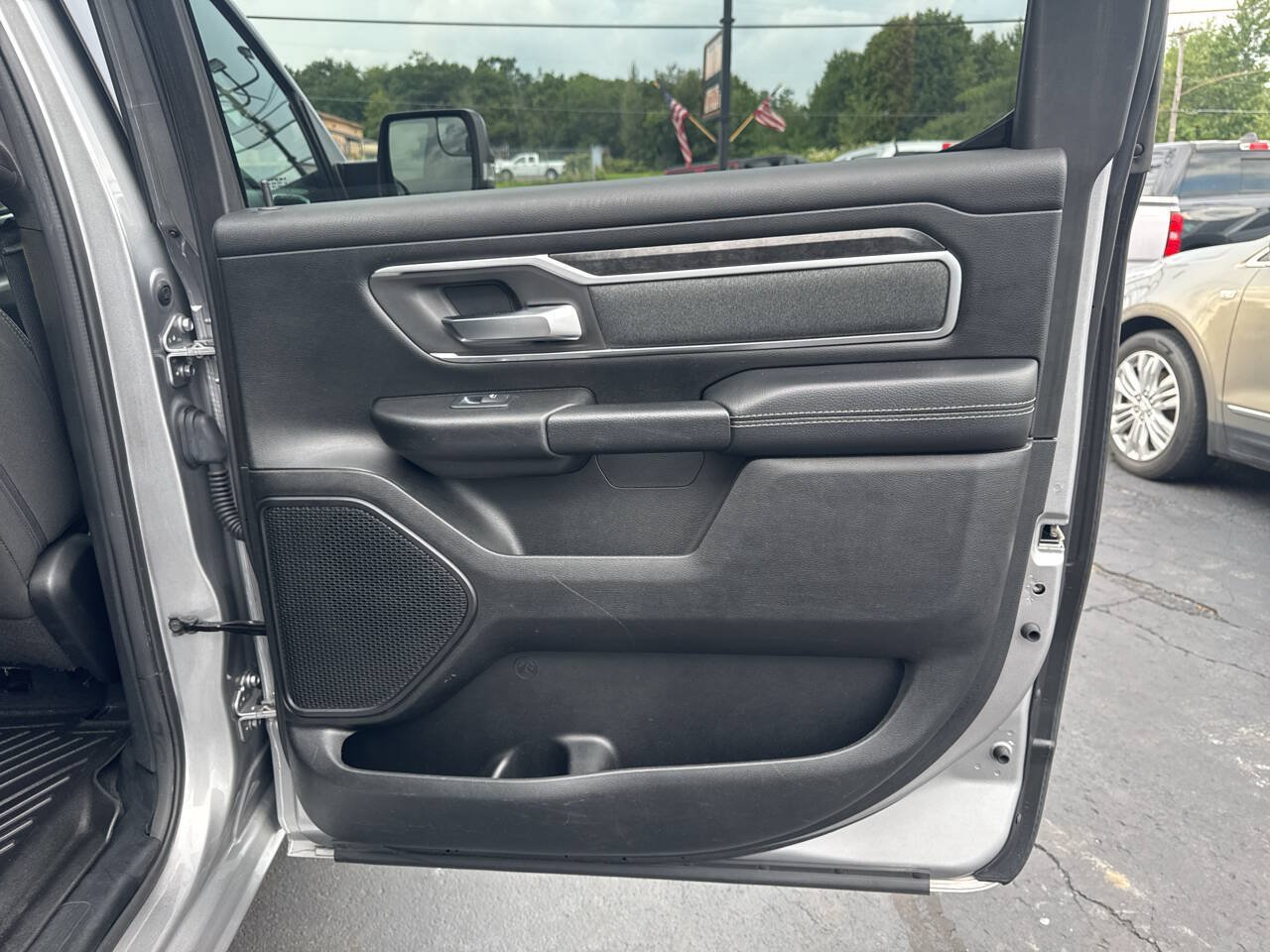 Used 2019 RAM 1500 Big Horn AWD/4WD image 19
