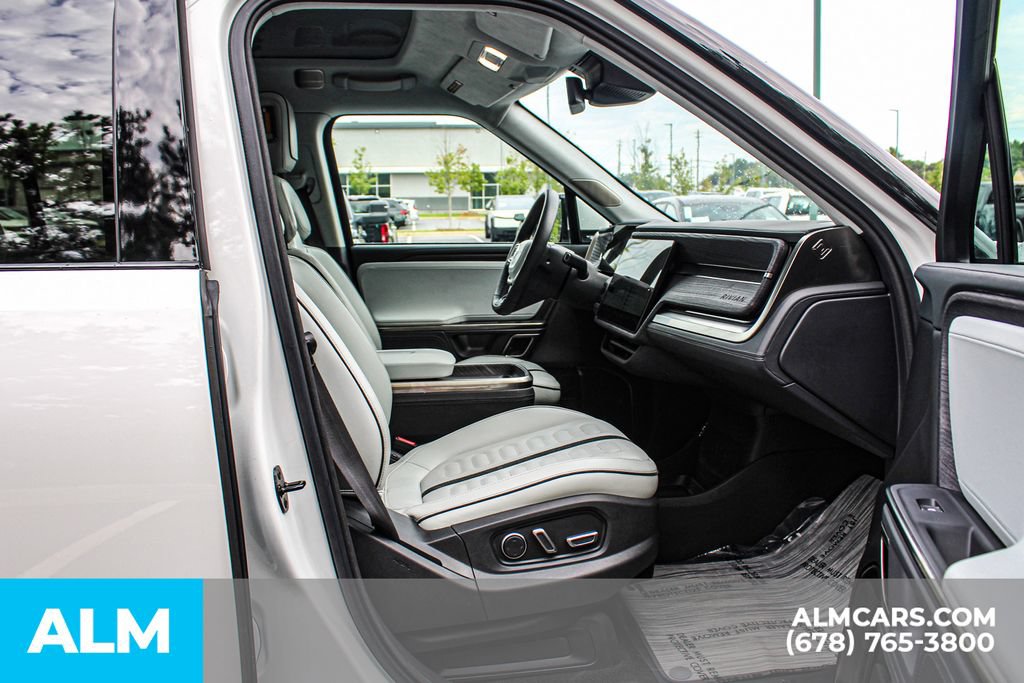 Used 2024 Rivian R1S Adventure Quad AWD/4WD image 21