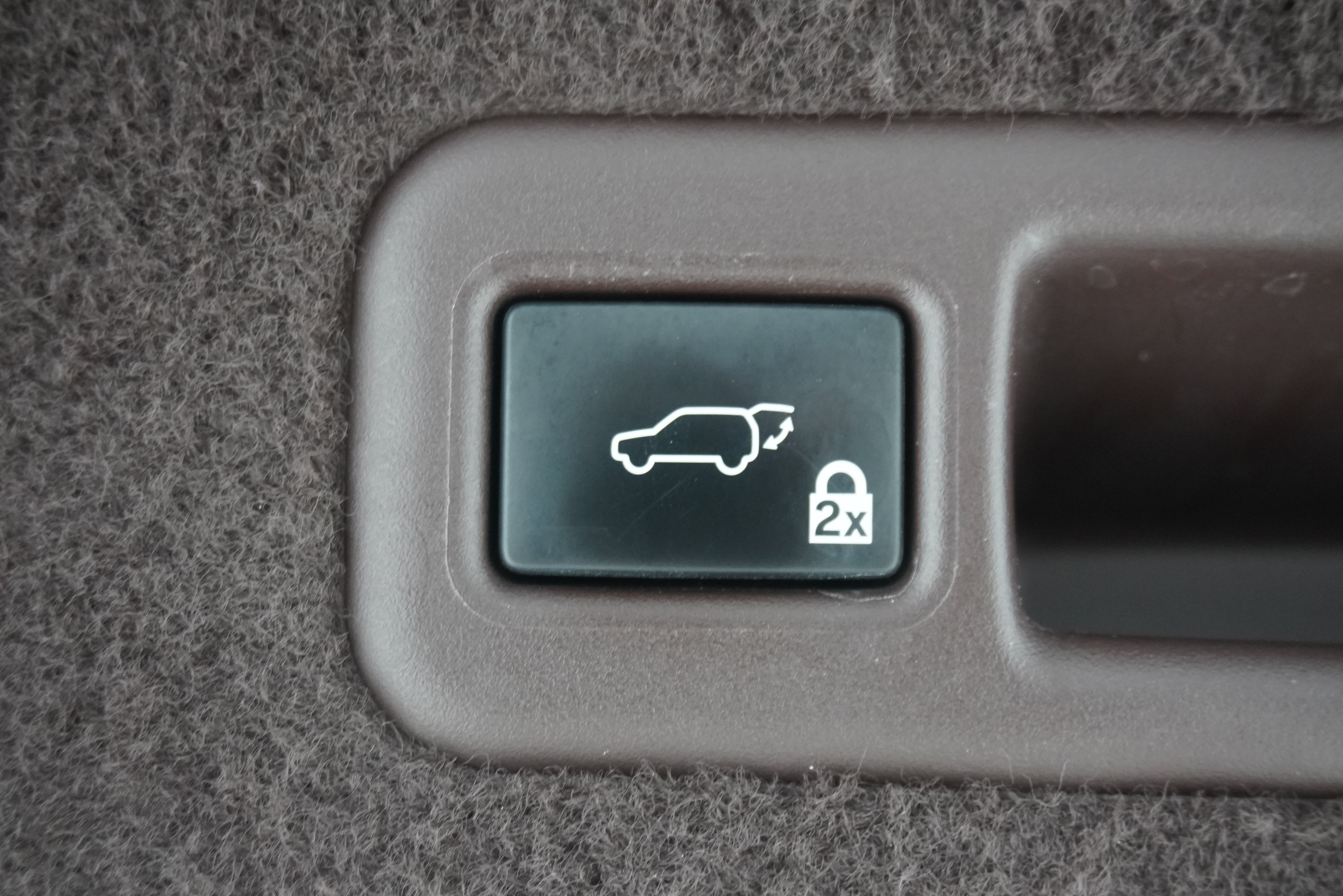 Used 2018 Lexus RX 350 FWD w/ Premium Package image 34