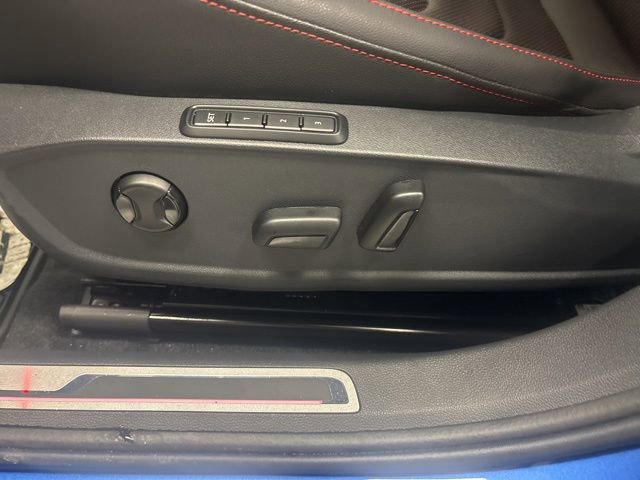 Used 2024 Volkswagen Jetta GLI Autobahn image 14