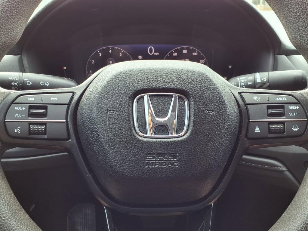 Used 2024 Honda Accord EX image 18